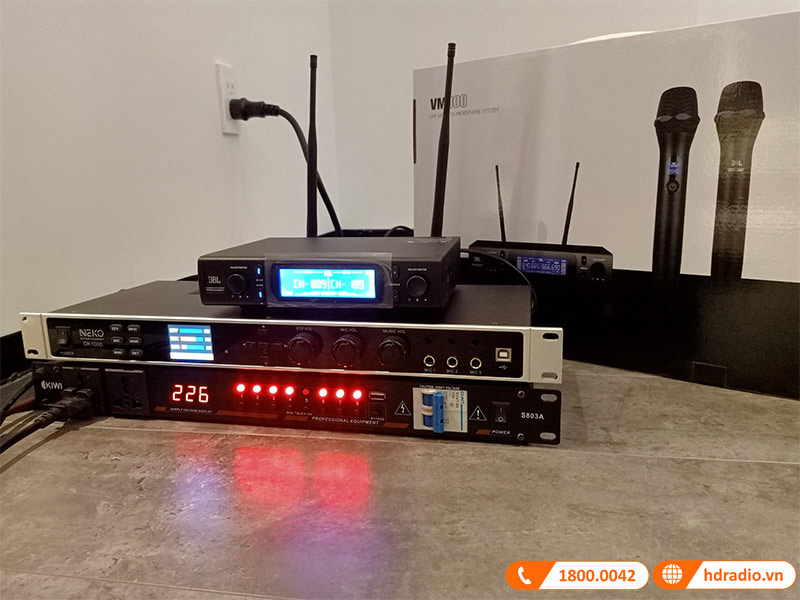 Dan karaoke gia dinh anh Bien Dan karaoke gia dinh anh Bien