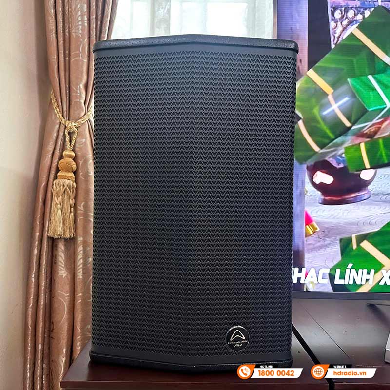 Dàn karaoke cực hay của anh Bình ở Quận Hoàn Kiếm, Hà Nội Dàn karaoke cực hay của anh Bình ở Quận Hoàn Kiếm, Hà Nội