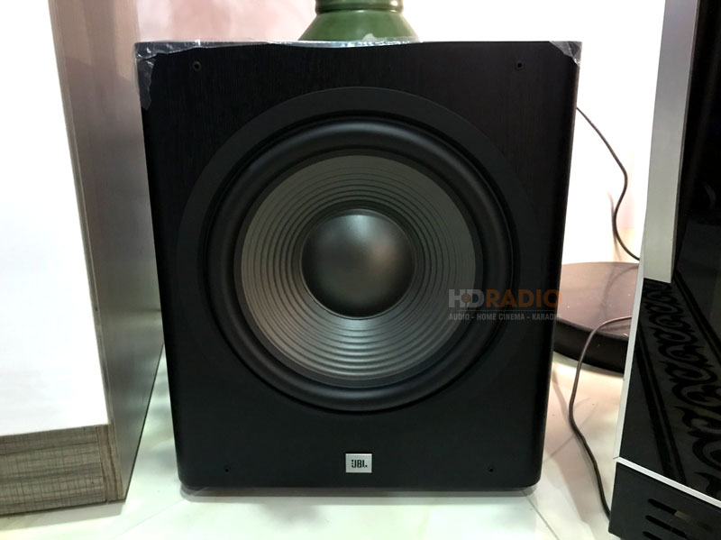 anh-cuong-o-au-co-ha-noi3