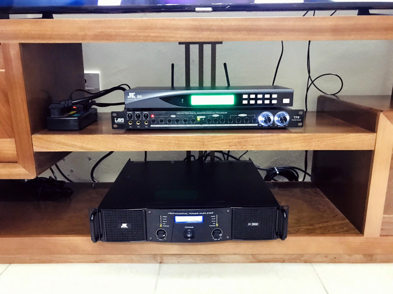 anh-dat-o-van-canh-hoai-duc2