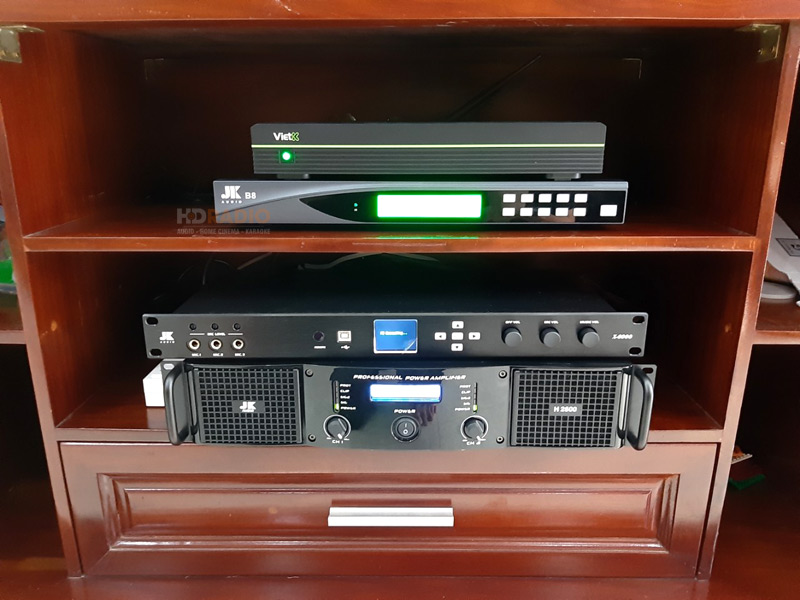 anh-dinh-quan-12-ho-chi-minh3