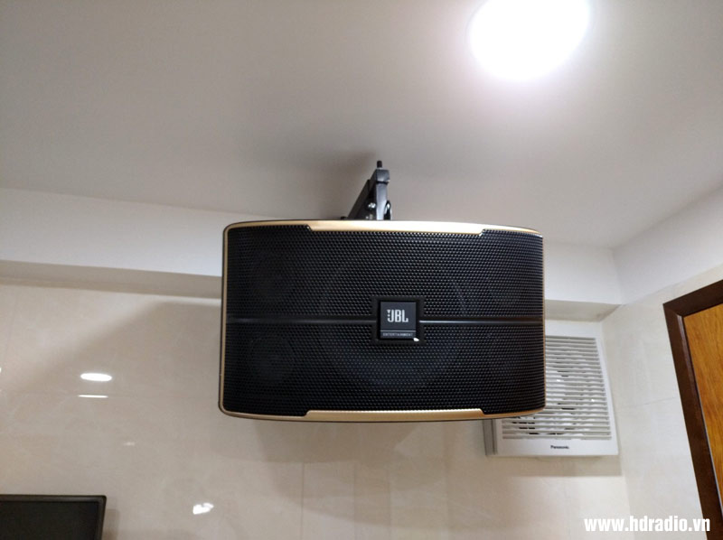 lap-bo-karaoke-cho-anh-dung-o-q10-hcm4