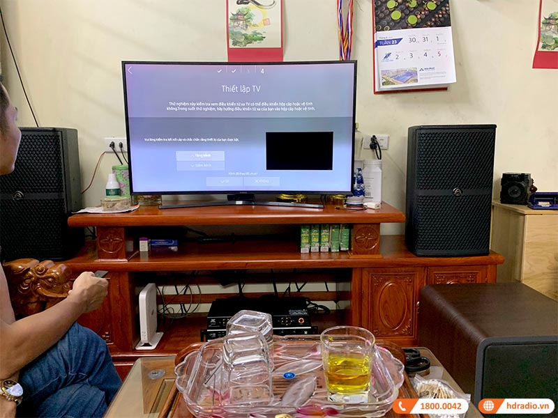 Dan karaoke gia dinh anh Dung