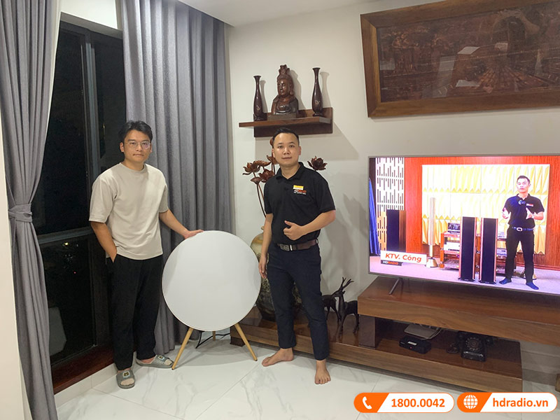 khách hàng mua loa B&O Beoplay A9 MK4 tại hdradio