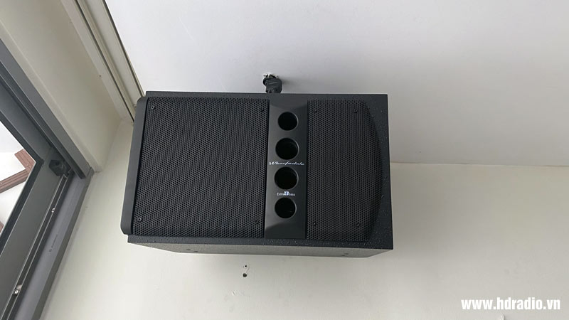 nang-cap-dan-karaoke-anh-hien-o-time-city-hn5