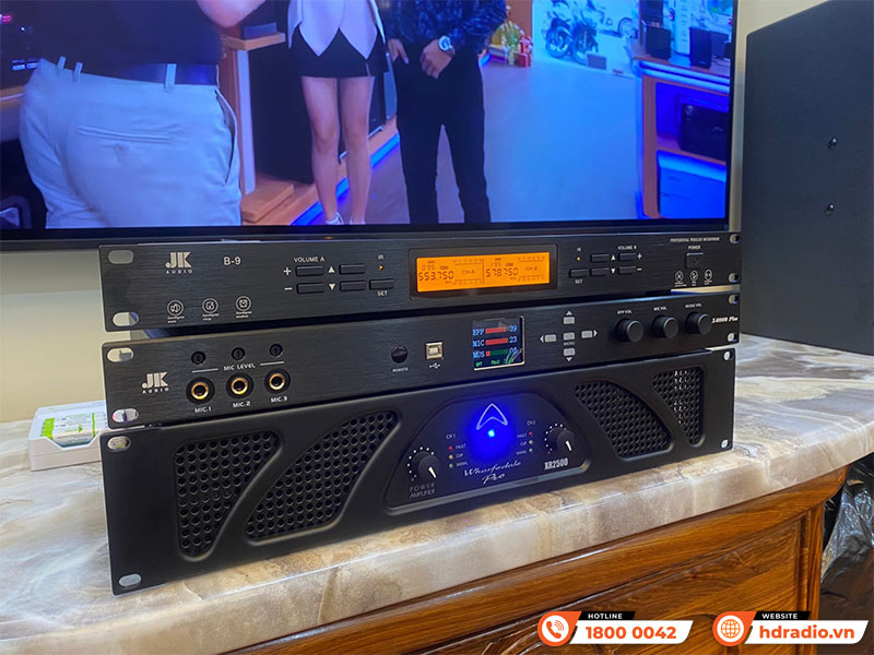Dàn karaoke chất lượng của anh Hiển ở Tây Hồ, Hà Nội