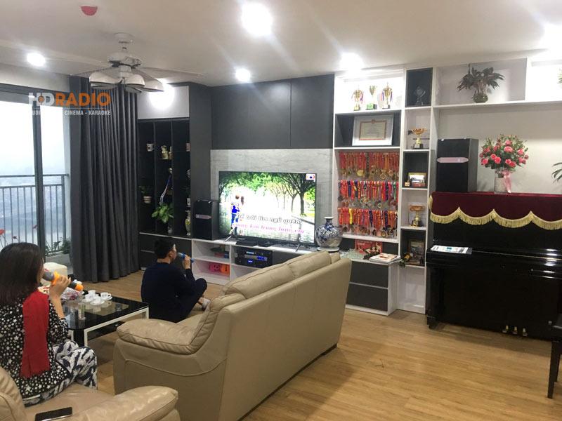Lắp dàn karaoke Chị Thúy biệt thự trên không Mipec Riverside Long Biên