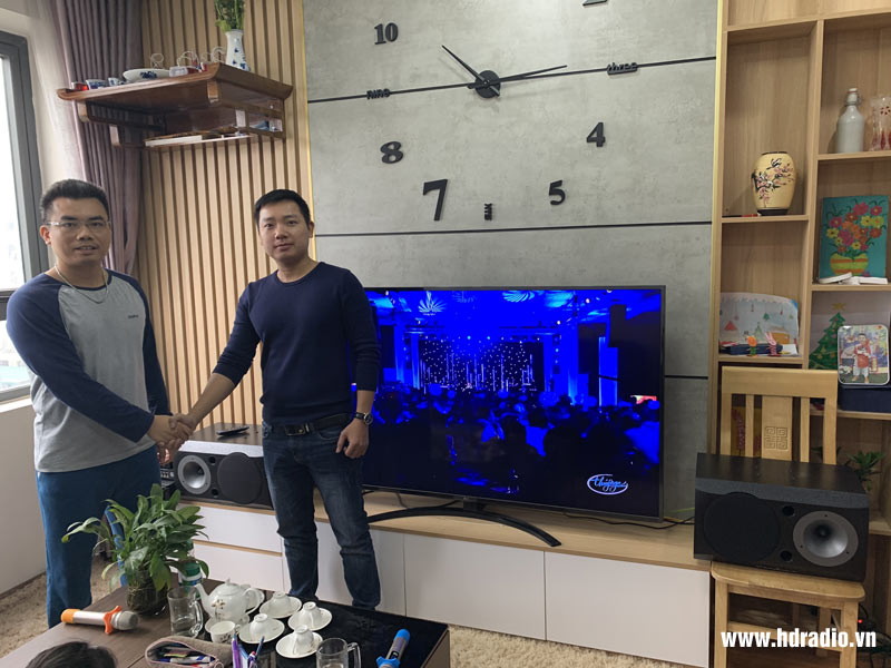 Lắp dàn karaoke Anh Hiếu ở Cổ Nhuế, Bắc Từ Liêm, HN (Loa Wharfedale 1132, Cục đẩy JKaudio H2400, vang cơ JA TF6 Pro, Micro JKAudio B5 Plus)