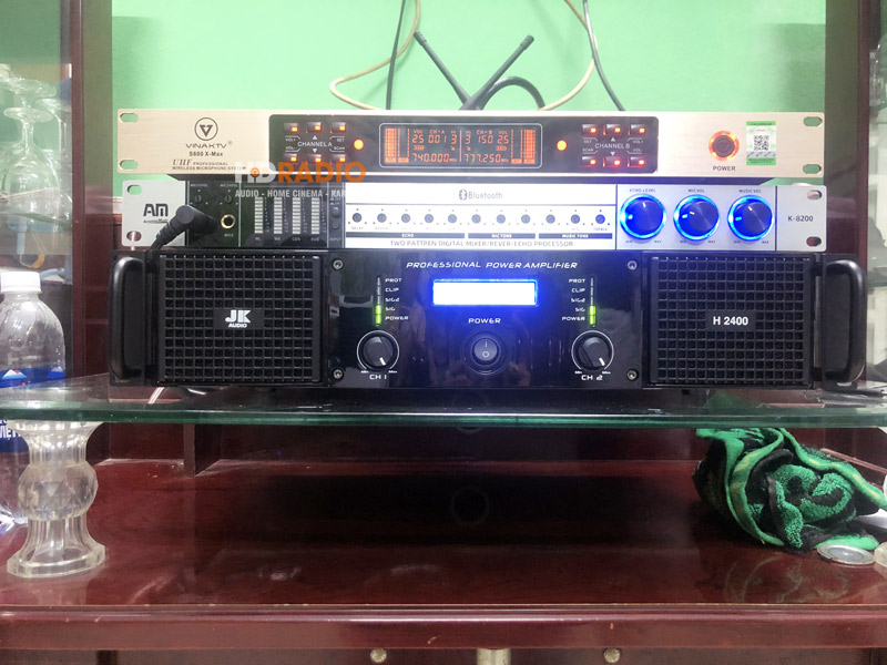 anh-huan-o-hung-hoa-binh-tan-hcm