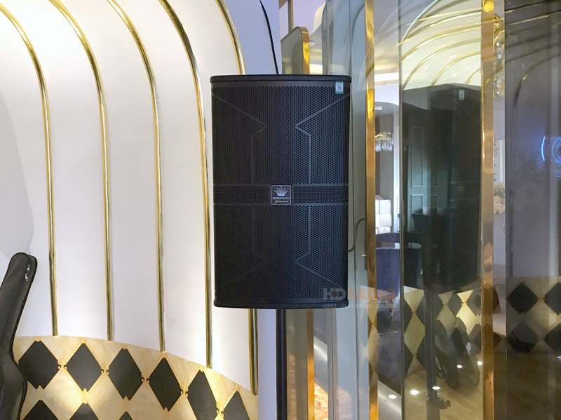 anh-hung-tai-pham-van-dong-cau-giay-hn1