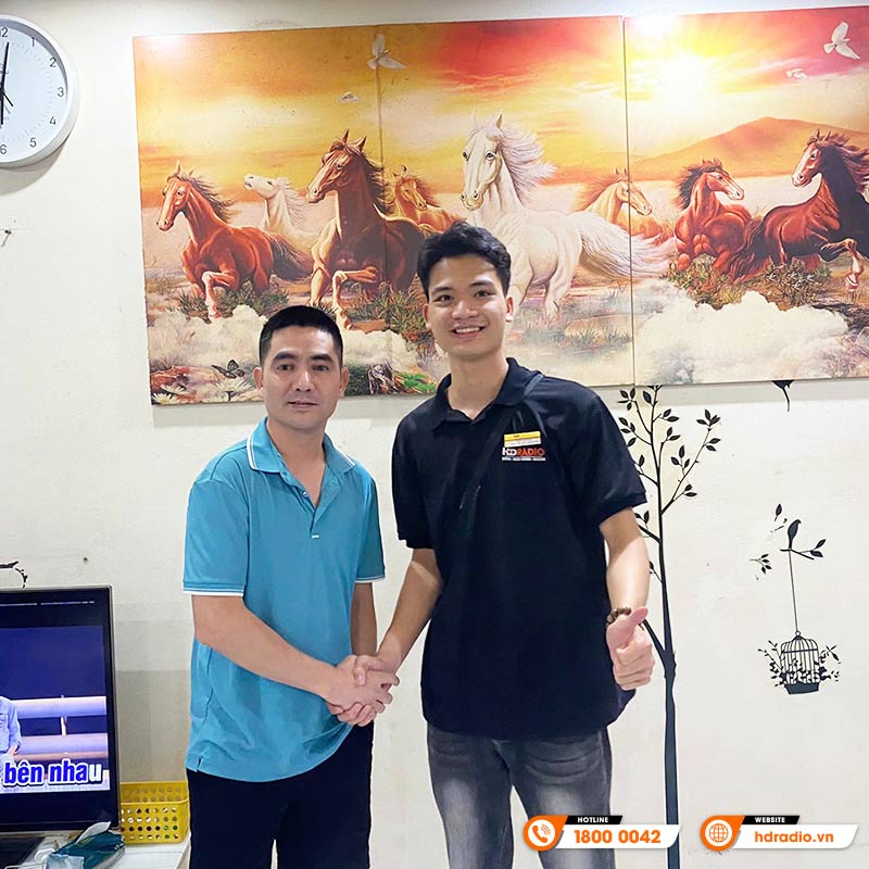 Dàn karaoke của anh Huy ở Quận Cầu Giấy, Hà Nội