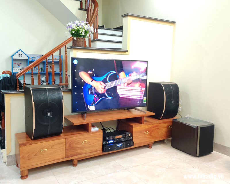 anh-kien-o-my-hao-hung-yen