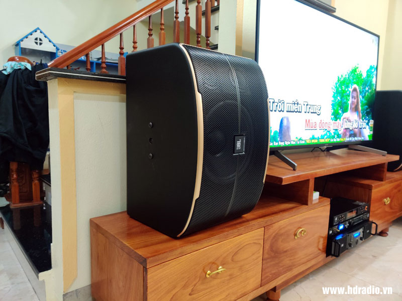 anh-kien-o-my-hao-hung-yen4