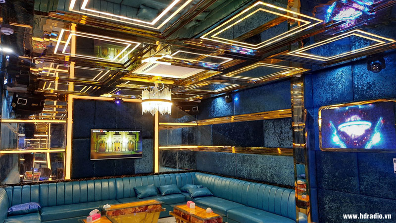 Lắp dàn Karaoke Cao Cấp cho Quán karaoke của anh Kiệt ở Bình Chánh, Hồ Chí Minh (Loa Wharfedale WH12 NEO,  Cục công suất Wharfedale CPD2600, Vang số JKaudio X8000, Micro không dây JKAudio B9, Loa Sub JBL Studio 260P, Đầu OKARA M15 4TB, Màn hình chọn bài O