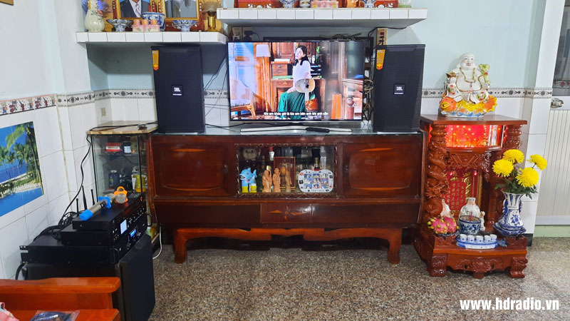 dàn karaoke sử dụng Loa JBL KPS1