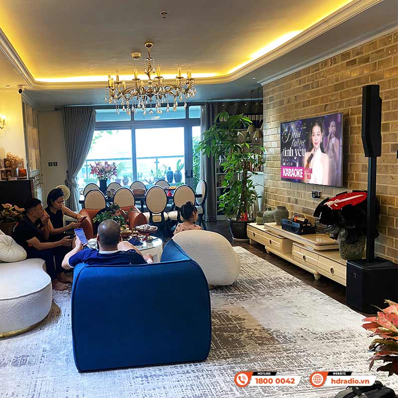 Hệ thống âm thanh karaoke kết hợp loa bluetooth của anh Minh ở Nam Từ Liêm, Hà Nội