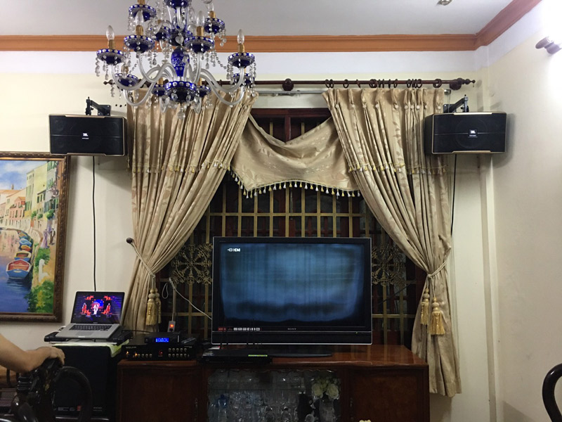 anh-ngan-o-phuong-6-tan-binh-ho-chi-minh-avt