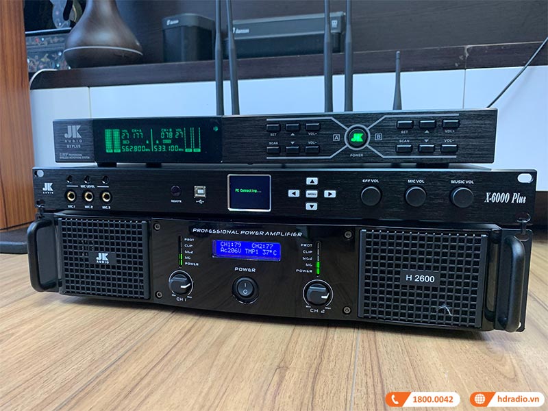 Dan karaoke gia dinh cua anh Nghia Dan karaoke gia dinh cua anh Nghia