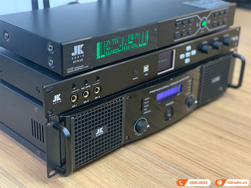 Dan karaoke gia dinh cua anh Nghia Dan karaoke gia dinh cua anh Nghia