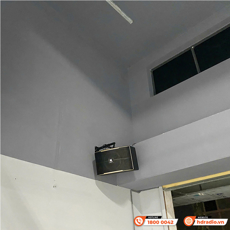 Hệ thống âm thanh nhà hàng của anh Phú ở Tân An, Long An