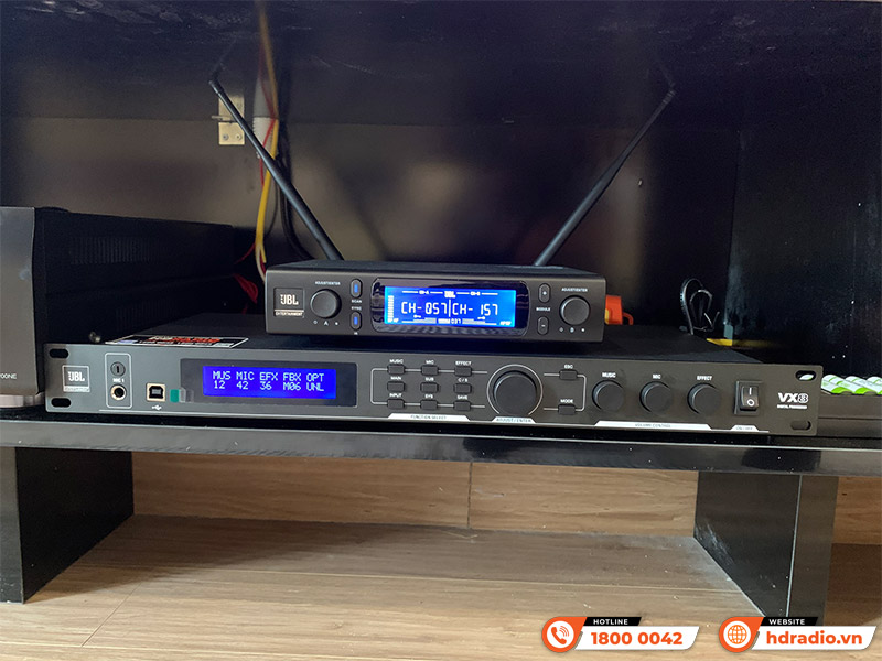 Dàn nghe nhạc và hát karaoke của anh Quân ở Cầu Giấy, Hà Nội Dàn nghe nhạc và hát karaoke của anh Quân ở Cầu Giấy, Hà Nội