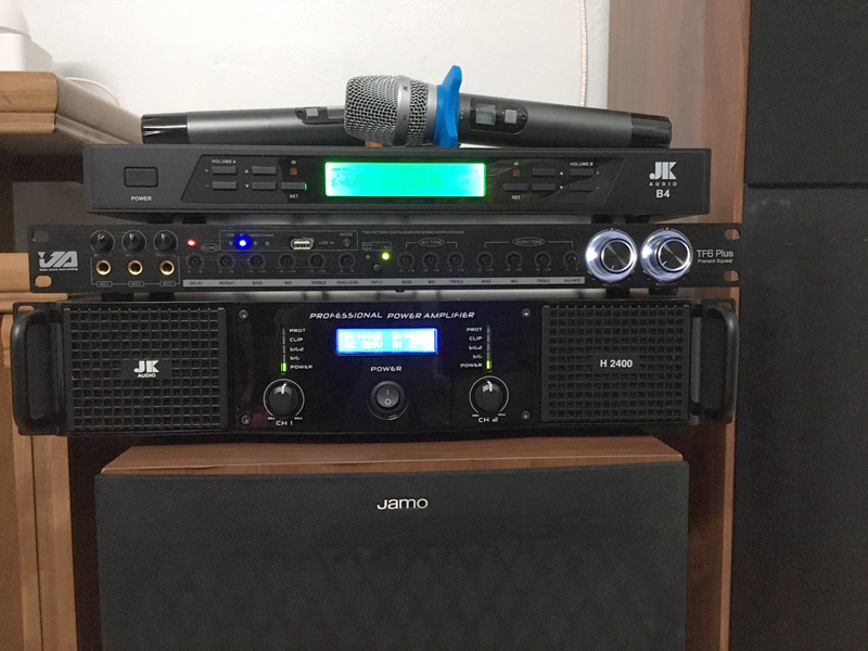 anh-quan-o-dan-phuong-ha-noi4