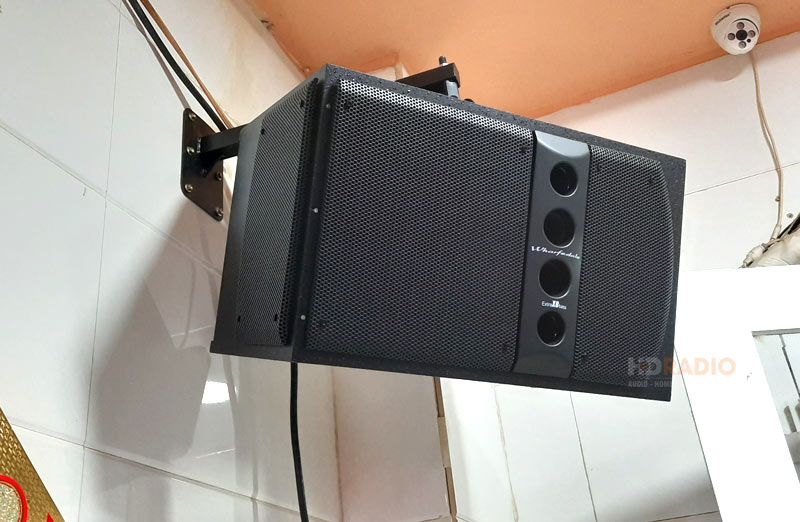 anh-quang-o-tan-phu-ho-chi-minh4