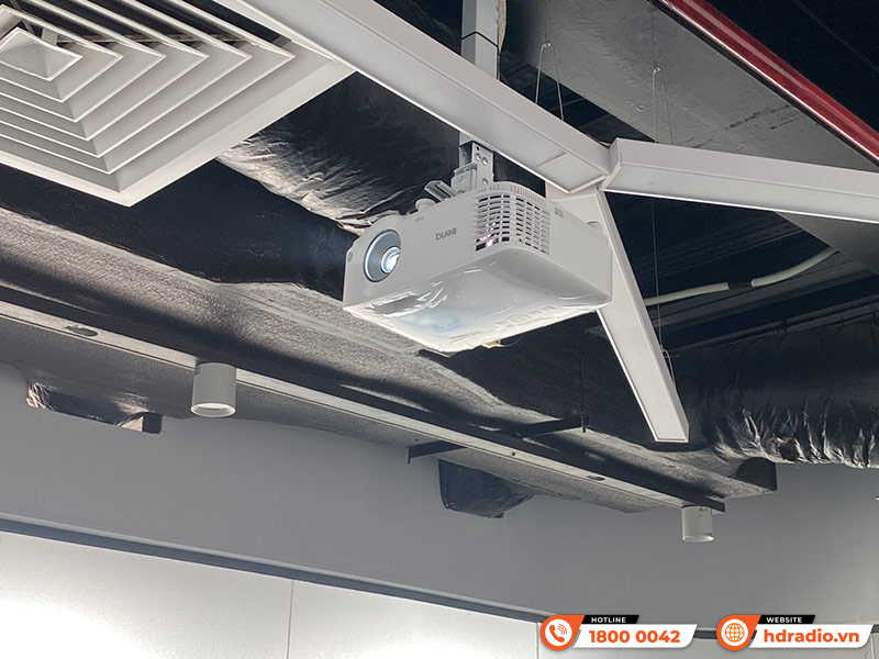 Hệ thống âm thanh, trình chiếu phòng học của anh Quốc ở Quận Tân Bình, Hồ Chí Minh