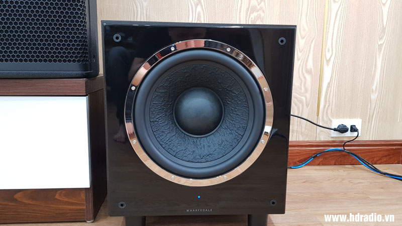 dàn âm thanh sử dụng Loa Sub Wharfedale SW12