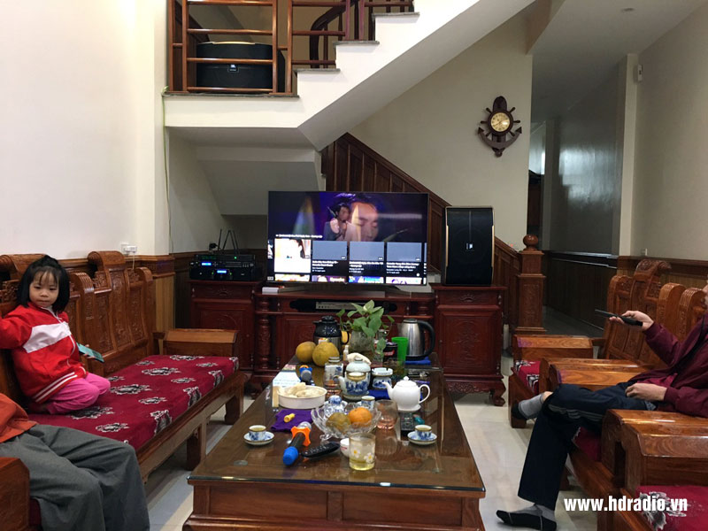 Lắp dàn karaoke anh Thắng ở Vĩnh Yên, Vĩnh Phúc (Loa JBL Pasion 12, Cục đẩy JKaudio H2600, vang cơ JA TF6 Pro, Micro JKAudio B5 Plus)