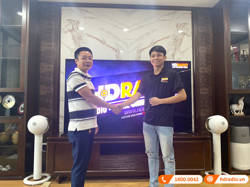 Lắp hệ thống loa Devialet Phantom I 108dB Opera De Paris gần 240 triệu đồng cho anh Thanh ở Cầu Giấy, Hà Nội Lắp hệ thống loa Devialet Phantom I 108dB Opera De Paris gần 240 triệu đồng cho anh Thanh ở Cầu Giấy, Hà Nội