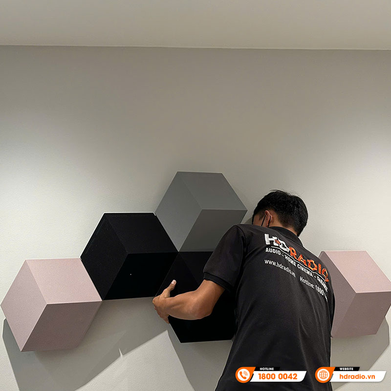 Lắp đặt bộ loa B&O Beosound Shape cho anh Thanh ở Hoài Đức, Hà Nội Lắp đặt bộ loa B&O Beosound Shape cho anh Thanh ở Hoài Đức, Hà Nội