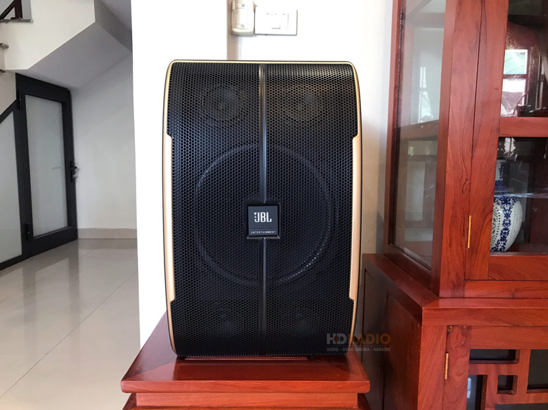 lap-dan-karaoke-cao-cap-tai-me-linh-ha-noi-cho-anh-thuc1