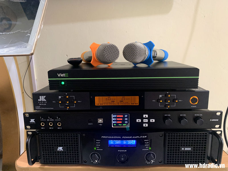 anh-thuyen-o-quoc-oai-ha-noi1