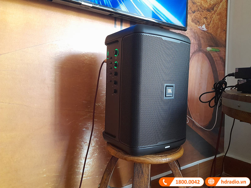 Dàn karaoke JBL HK92 (JBL Eon One Compact, KX 180A, VM300)-6