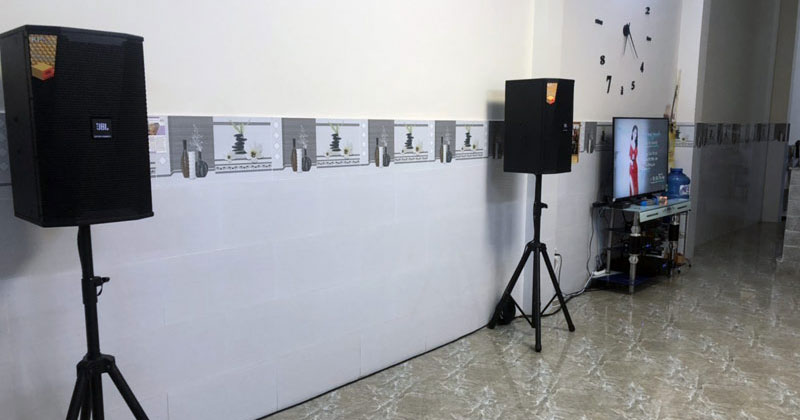 Lắp dàn karaoke anh Vân ở Bến Cát, Bình Dương (Loa JBL KPS2 Chính Hãng, Cục công suất JKAudio H2600, Vang cơ JA TF6 Pro, Micro không dây JKAudio B5 Plus)