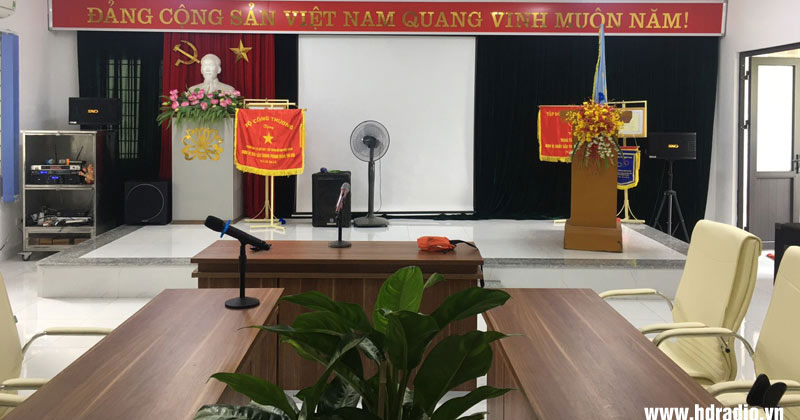 Lắp dàn loa hội trường mini anh Vương, Hoàng Mai, Hà Nội (Loa CAVS LD710, Cục công suất JKAudio H2400, Vang cơ JA TF6 Pro, Micro không dây VinaKTV S600X Max, Loa SUB PARAMAX 1000 New)