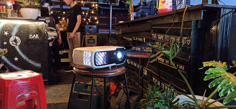 cafe-san-vuon-chi-tram-o-quan-10-hcm