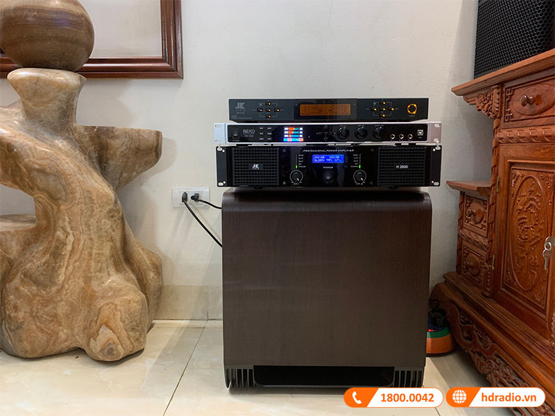 dàn karaoke của chị Nhàn ở Thạch Thất, Hà Nội