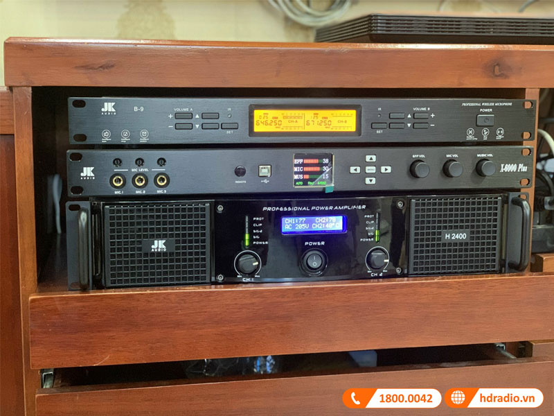 Lap dan Karaoke cho chi Quynh o Binh Chanh