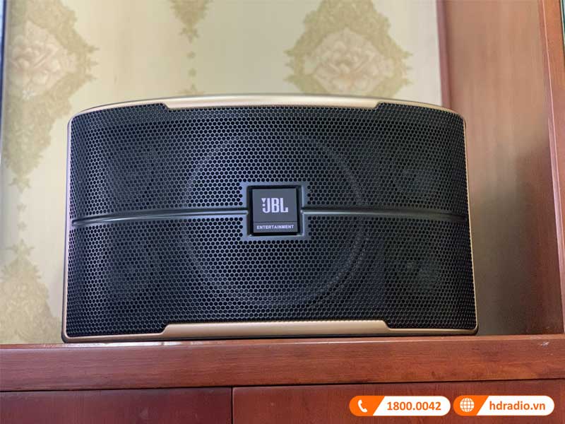 Lap dan Karaoke cho chi Quynh o Binh Chanh