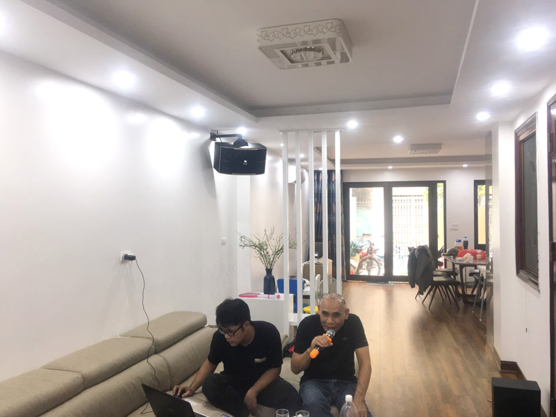 bo-karaoke-cho-chu-binh-o-minh-khai-ha-noi