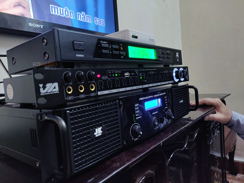 chu-phong-o-lac-long-quan-tay-ho-ha-noi5