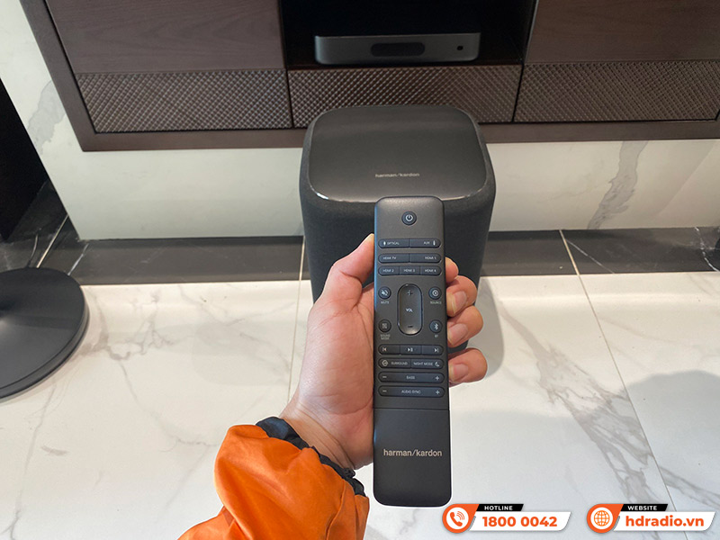 Dàn loa nghe nhạc, xem phim Harman Kardon Radiance 2400 của cô Linh ở Hà Nội