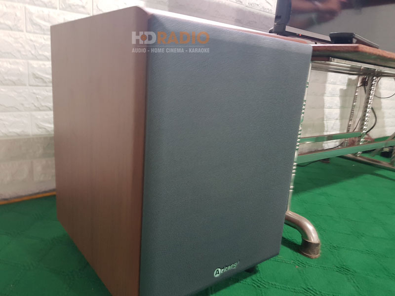 bo-dan-hat-karaoke-lap-dat-cho-gia-dinh-anh-khoa-tai-hung-yen1