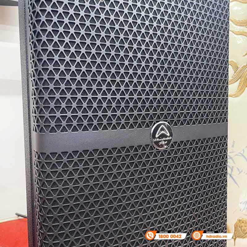 Dàn karaoke của gia đình chị Ngân ở Gia Lâm, Hà Nội