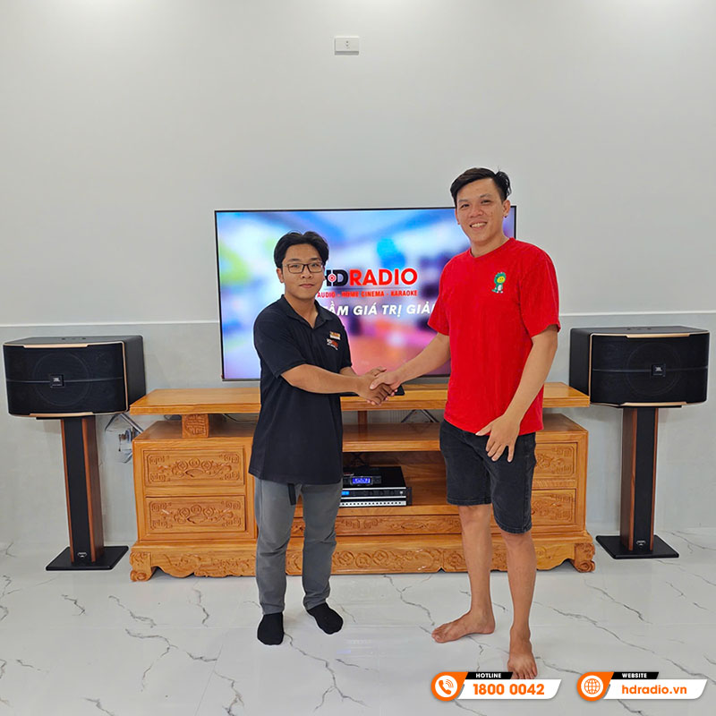 Dàn karaoke của gia đình cô Ngọc ở Quận Gò Vấp, TP.Hồ Chí Minh Dàn karaoke của gia đình cô Ngọc ở Quận Gò Vấp, TP.Hồ Chí Minh