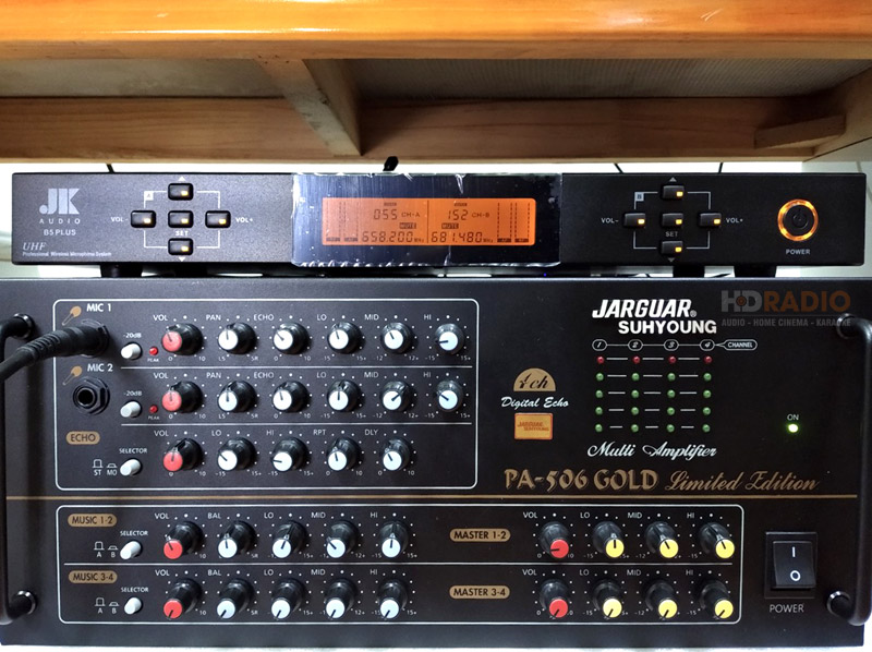 ho-chi-minh-cho-anh-hung2