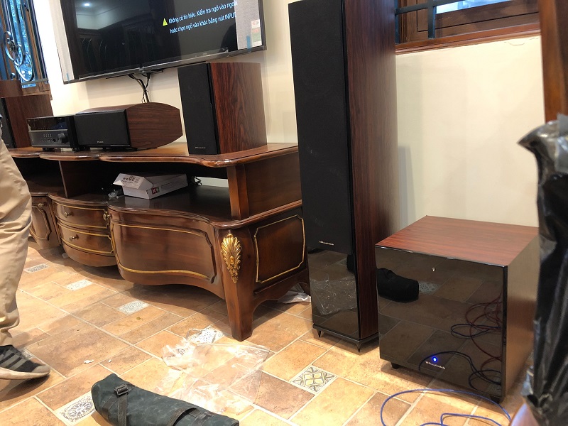 lap-dan-am-thanh-nghe-nhac-xem-phim-cho-anh-dung3