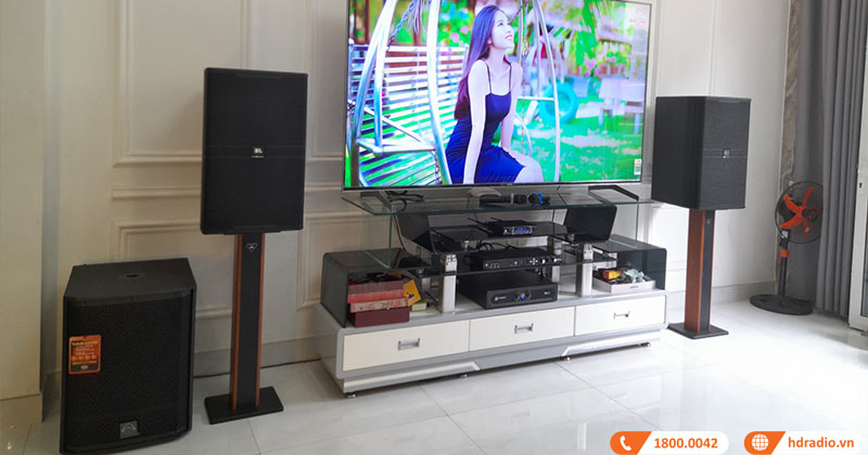 Lắp dàn karaoke 84 triệu đồng cho anh Phát ở Bình Tân, Hồ chí Minh (Loa JBL KP4015, Cục đẩy Crown KVS1000, Vang Số JKaudio X6000 Plus, Micro JBL VM300, Sub Wharfedale AX15B)